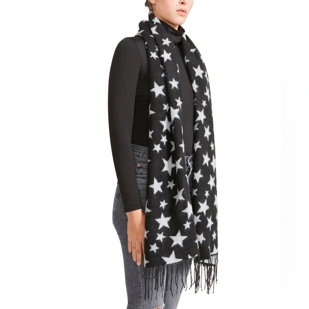 New - STEVE MADDEN Womens Black Jacquard Star Fringed Blanket Scarf - Picture 1 of 6